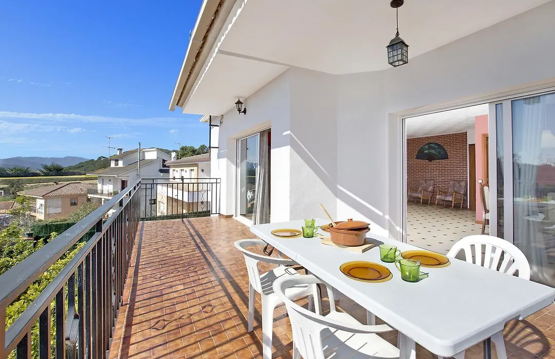 Villa Juliana-1