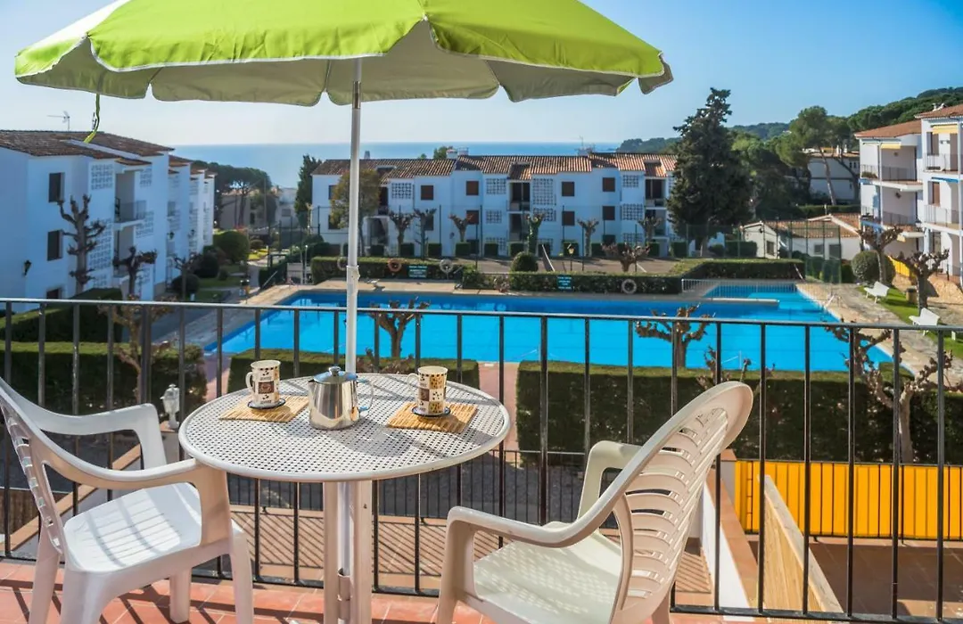 M-1 Calella De Palafrugell 4 Pax-1