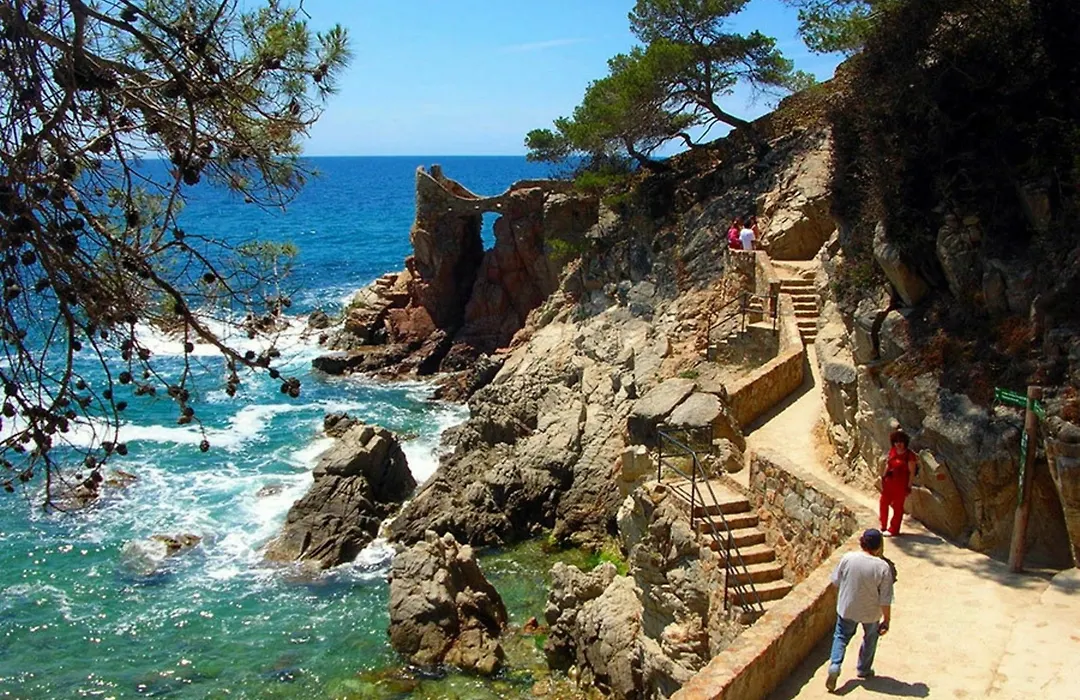 Apartment In Lloret De Mar - 104277 By Mo Rentals-1