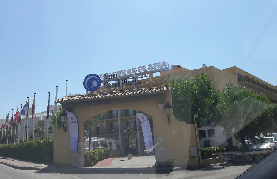 Residencia Platja De Roses-1