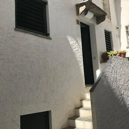 ROQUES - Casa en primera línea de mar en CADAQUÉS-2
