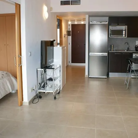 Apartamento Con Piscina Y Parking En Roses-2