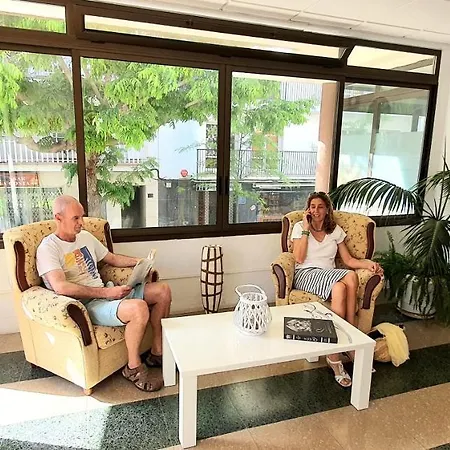 Hotel Mireia-3