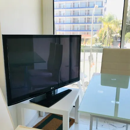 Modern And Design Studio Near The Beach With Large Swimming Pools-2