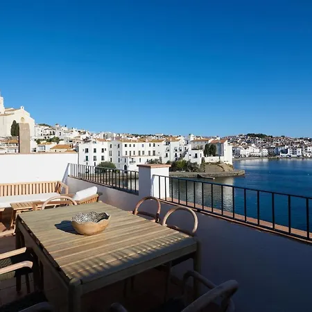 Beachfront Penthouse With Sea Views In Cadaques-2