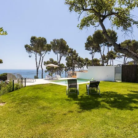 Frontline Sea Villa With Private Pool In Calella - Popeta-2