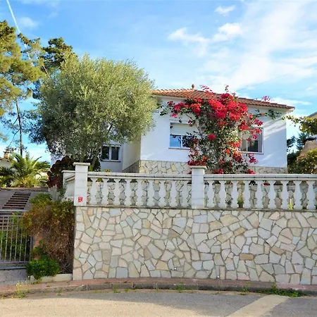 Villa Michelle 6 Personas Lloret De Mar-2