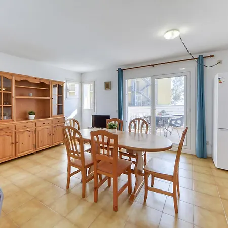 Apartment Platja De Roses-2 By Interhome-2