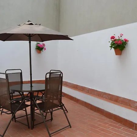 Apartments Figueres-2