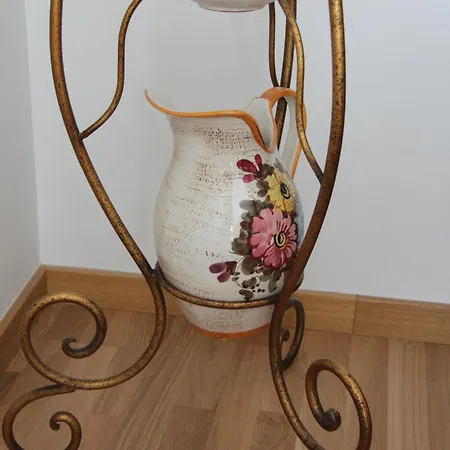 Apartaments Centre Figueres-2