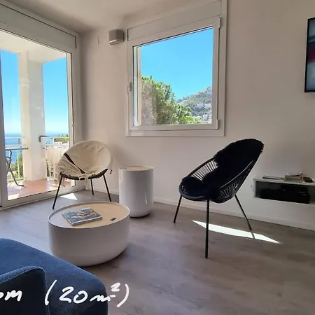 Apartamento En Roses Con Vistas Al Mar Av-10-3