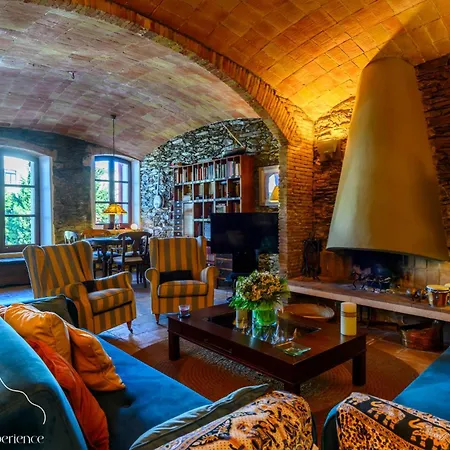 Casa Jordi - Piedra y bóveda en el corazón de Cadaqués I 3 suites I 2 parkings I patio con bbq-3