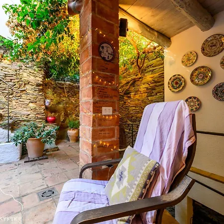 Casa Jordi - Piedra y bóveda en el corazón de Cadaqués I 3 suites I 2 parkings I patio con bbq-2