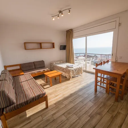 Apartamentos Ar Muntanya Mar-2
