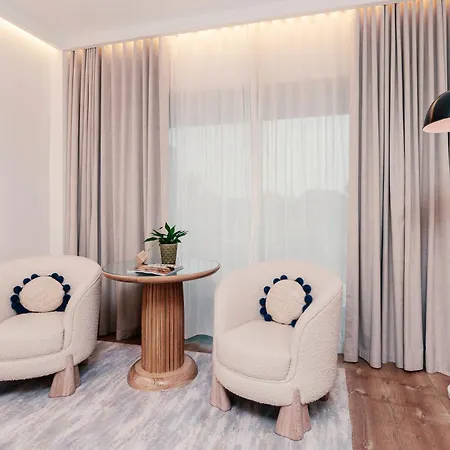 Hotel Camiral - The Leading Hotels Of The World-3