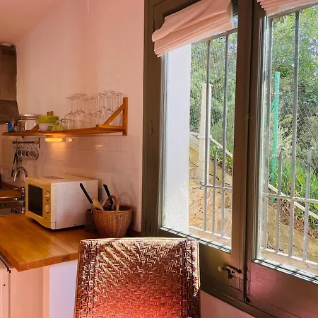 Apartments Tamariu 1 -Quiet Charming Escape-3