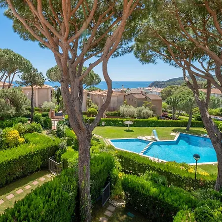 Aq-4 Calella De Palafrugell 4 Pax-2