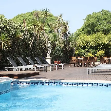 Augusta Club & Spa - Adults Only-3