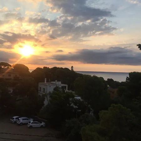 Azteka Blue 2 Bed Apartment Calella De Palafrugell-3