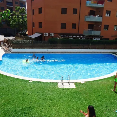 Apartment Mi Casa Fenals Family-2