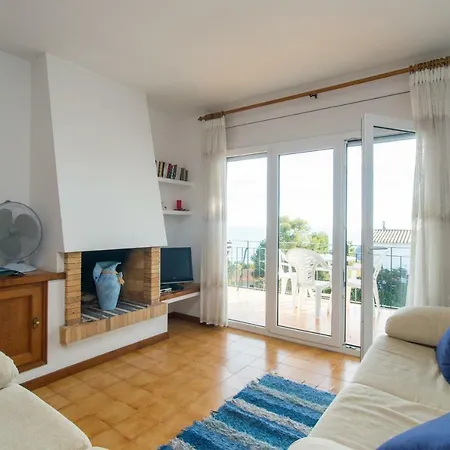 K-2 Calella De Palafrugell, 4 Pax-3