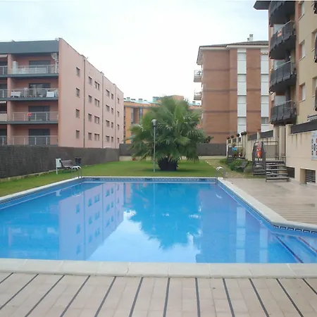 Apartment In Lloret De Mar - 104289 By Mo Rentals-2