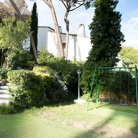 Espectacular Apartamento En El Corazon De Calella!-3