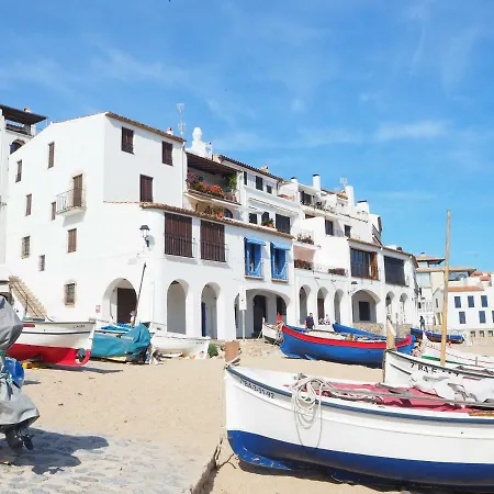 Espectacular Apartamento En El Corazon De Calella!-2