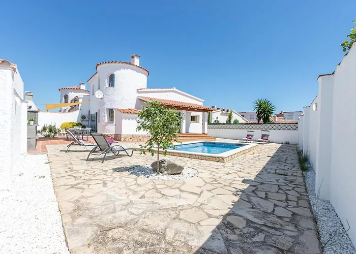Apart-Rent Casa Con Piscina Alberes 0005 Empuriabrava