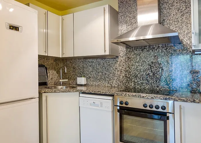 Haustierfreundliches Devesa Park Apartment With Private Parking Gerona