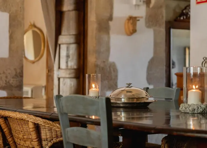 Boutique Hotel El Palauet De Monells - Adults Only