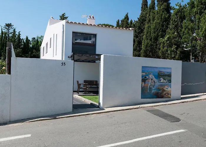 Huisdiervriedelijke "Cozy" Y Con Terraza En El Centro De Cadaques Appartement
