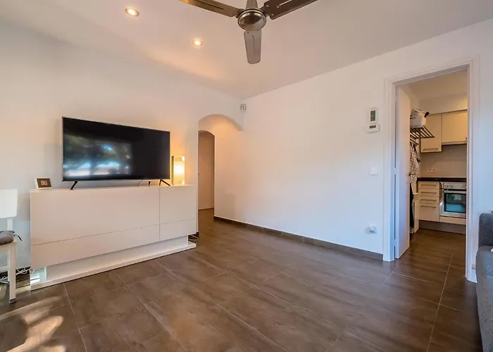 Huisdiervriedelijke Ay-5 Calella De Palafrugell 4 Pax Appartement
