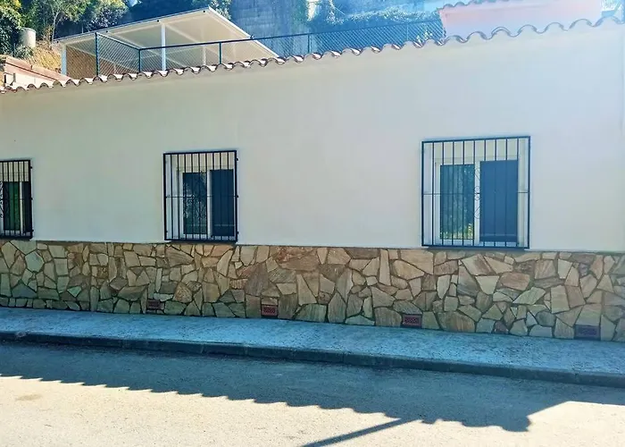 Villa Valentina Girona con Piscina