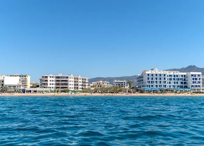 Appartamento Atico Con Vista Mar. 50 M De La Playa - Casa Nova 13 Roses che accetta animali