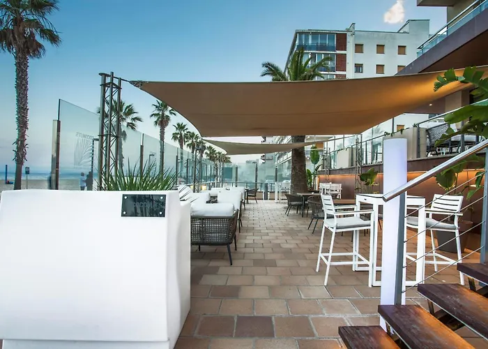 Best Roses Hotels For Families With Kids near Aquabrava Open 5