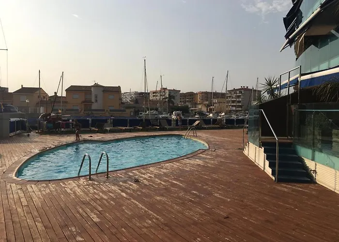 Moderno Y Confortable Apartamento Port Trebol Roses