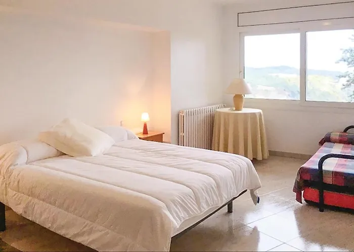 Amazing Home In Tossa De Mar With 7 Bedrooms, Wifi And Outdoor Swimming Pool