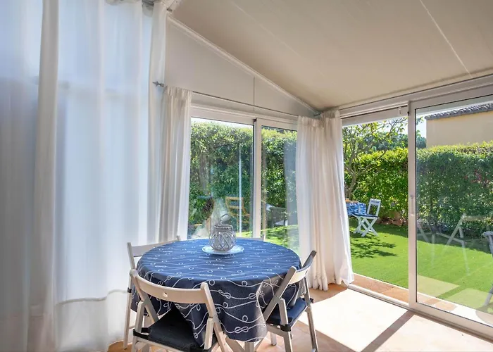 Cabin Rentals in Calella De Palafrugell