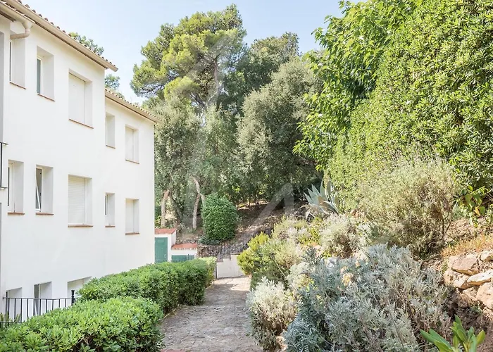 Boutique Estrella By Seamount Rentals Calella De Palafrugell