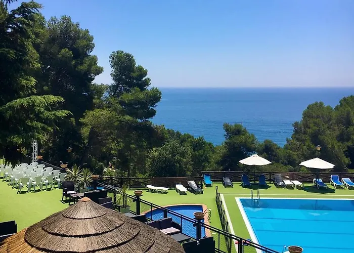 Hotel Kampaoh Tossa De Mar che accetta animali