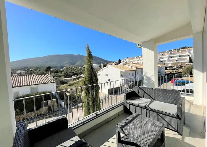 Heretat - Casa Con Garaje A 5 Minutos Del Centro Cadaqués