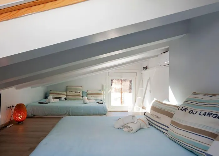 Charming Apartment In Llafranc - City View, 70 M²