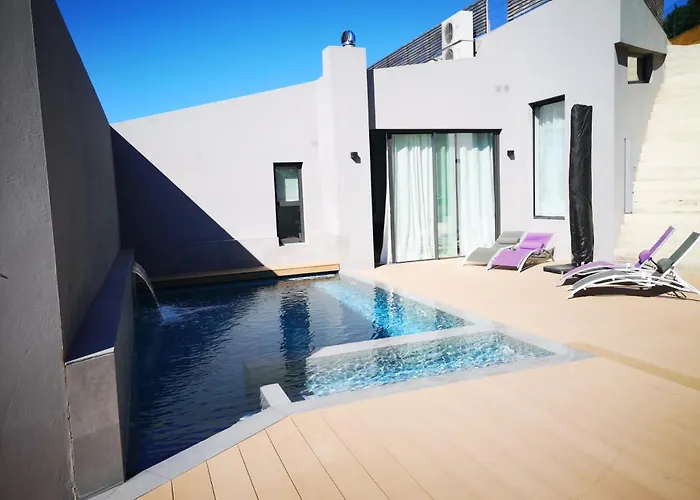 Casa Lou, Architect Villa With Heated Pool At Begur, 470M2
