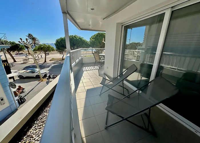 Pet friendly Roses Apartments Sea View 2Habitaciones