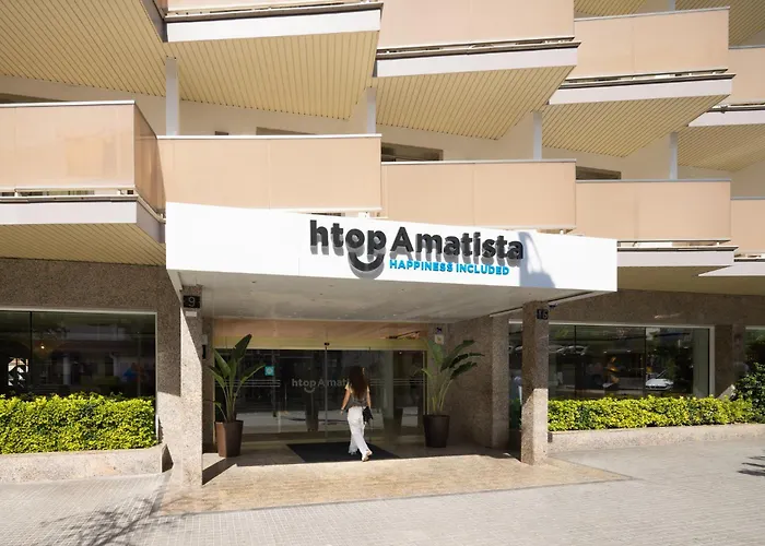 Resorts near Water World