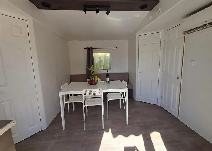 Pet friendly Camping Tucan - Mobile Homes By Lifestyle Holidays Lloret de Mar