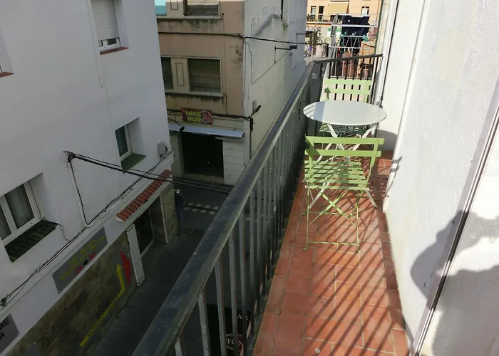 Rosesapparts Estudios & Parking