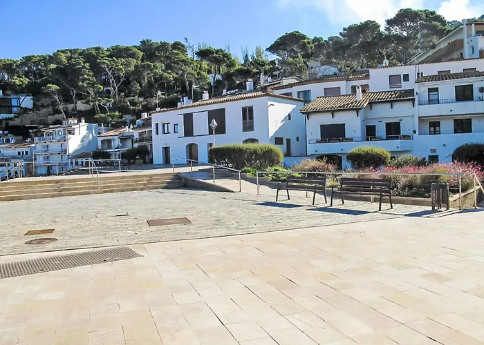 Pet friendly Apartment S'Olivera Nº1 By Interhome Begur