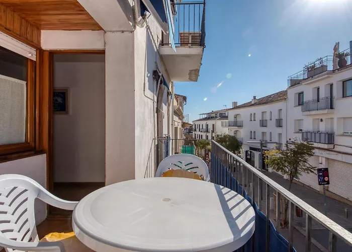 Apartaments Can Niell Calella De Palafrugell admite animales